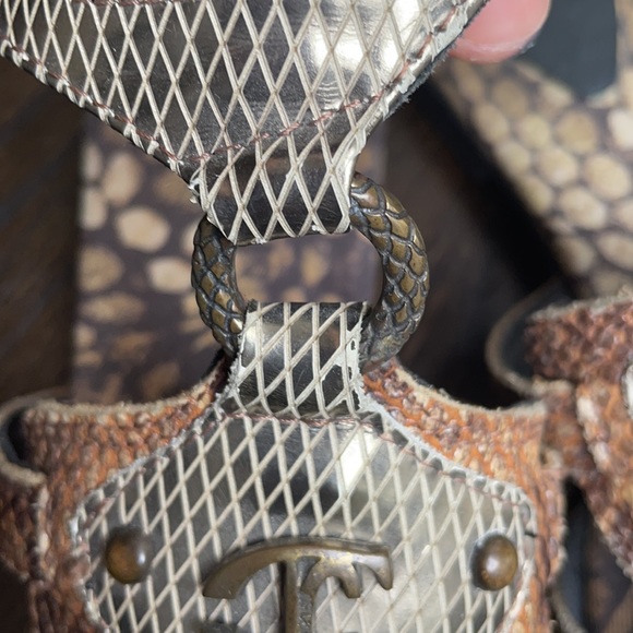 Just Cavalli Vintage leather sandals - Picture 6 of 11